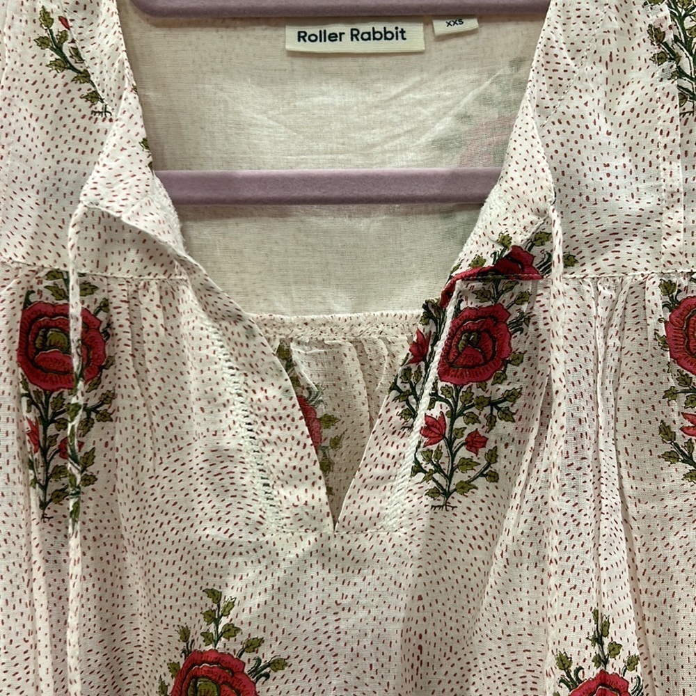 Roller Rabbit Floral Cover Up Tunic - Picture 4 of 9
